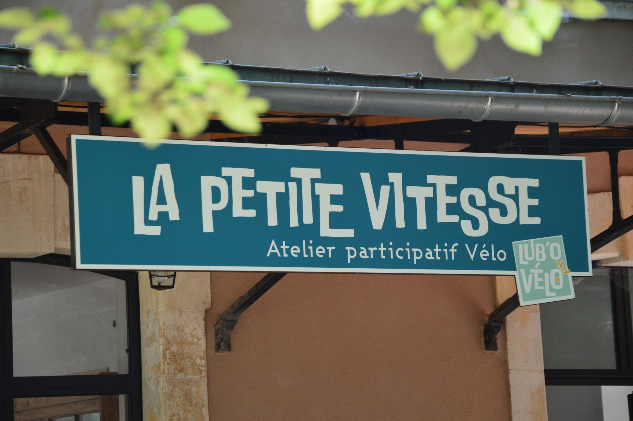 Un lieu d'échanges et de partages autour du vélo,Quinsac,33360,Nouvelle-Aquitaine,France