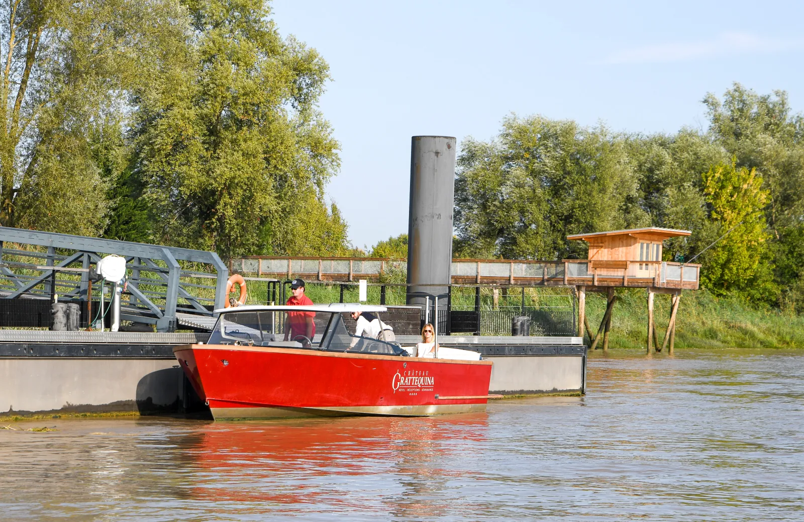 BATEAU TAXI GRATTEQUINA,Blanquefort,33290,Nouvelle-Aquitaine,France