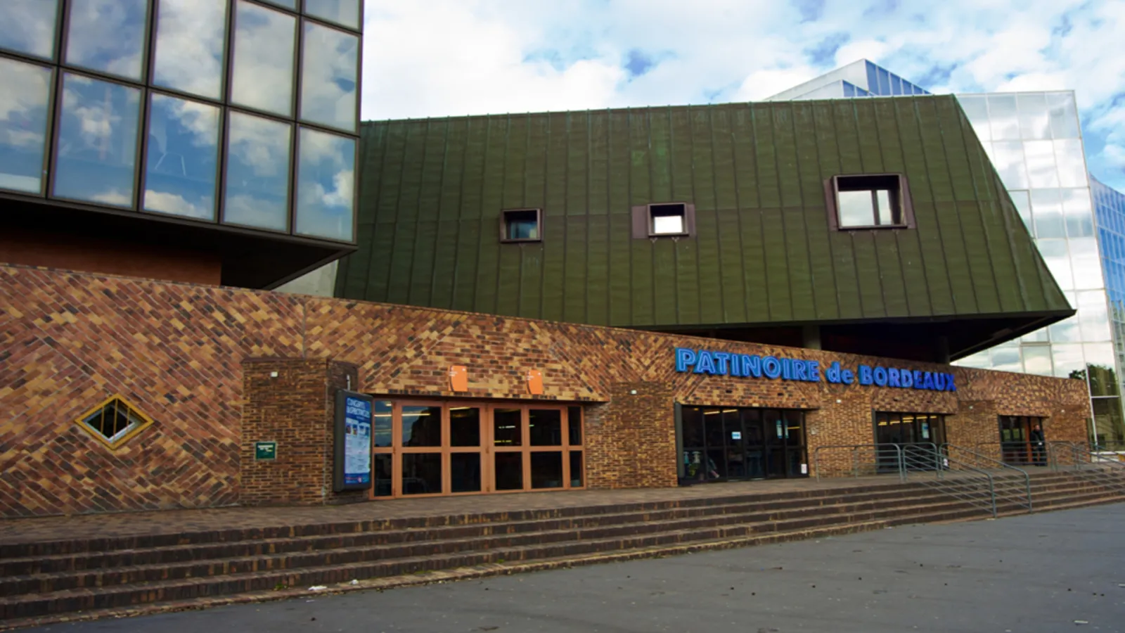 PATINOIRE MÉRIADECK À BORDEAUX,Bordeaux,33000,Nouvelle-Aquitaine,France