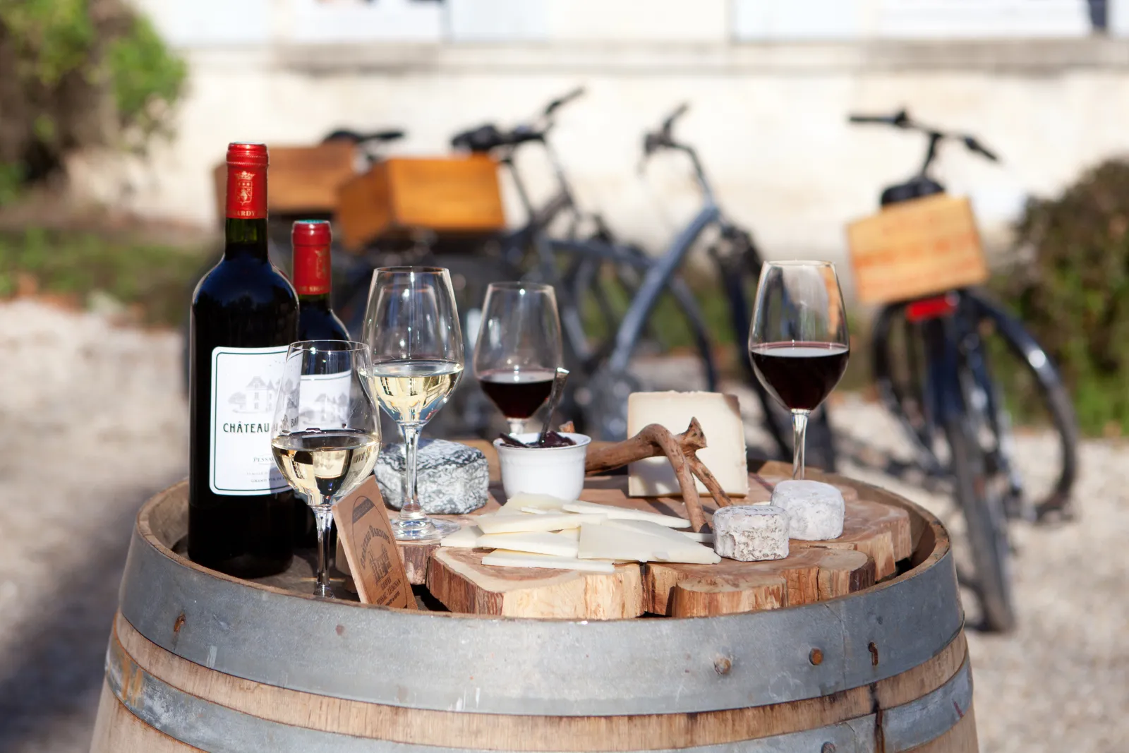 LES ATELIERS AU CHÂTEAU,Cadaujac,33140,Nouvelle-Aquitaine,France