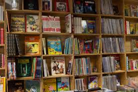 Un magasin spécialisé dans la littérature,La Réole,33190,Nouvelle-Aquitaine,France