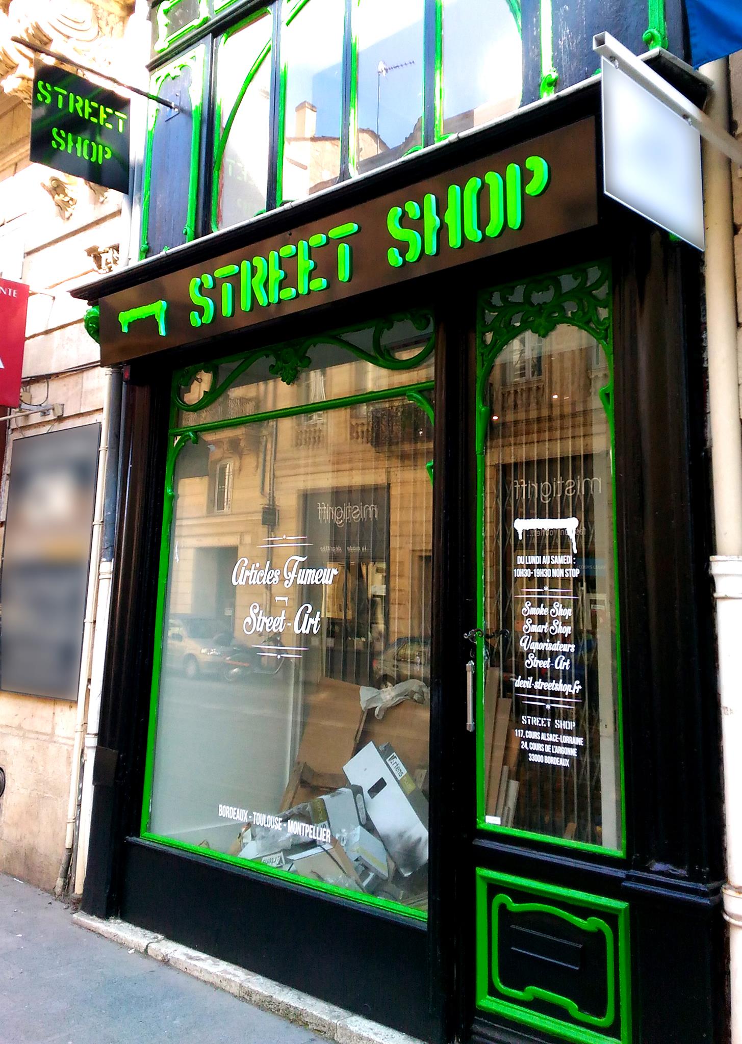 Une enseigne française spécialisée dans les articles fumeurs,Bordeaux,33000,Nouvelle-Aquitaine,France