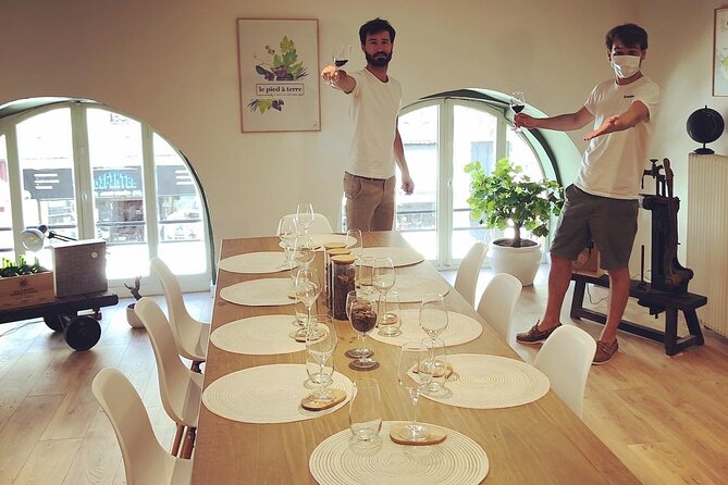 Découverte du vignoble Bordelais en 3 vins chez les deux frères cavistes,Bordeaux,33000,Nouvelle-Aquitaine,France