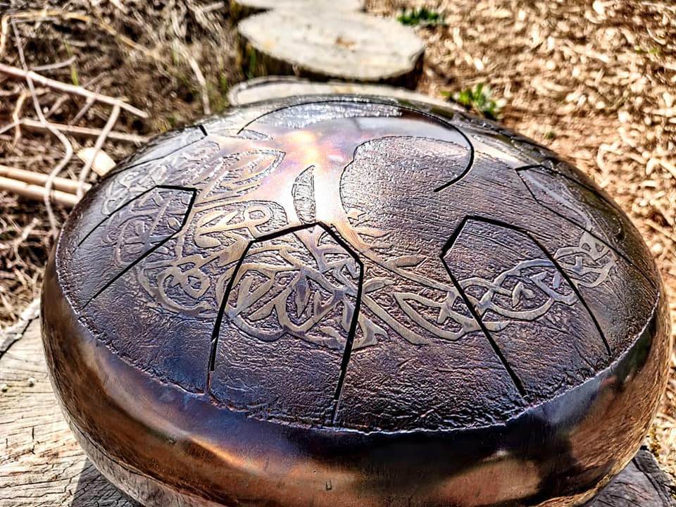 Pour la création d'instruments de percussion métallique travaillé,Izon,33450,Nouvelle-Aquitaine,France