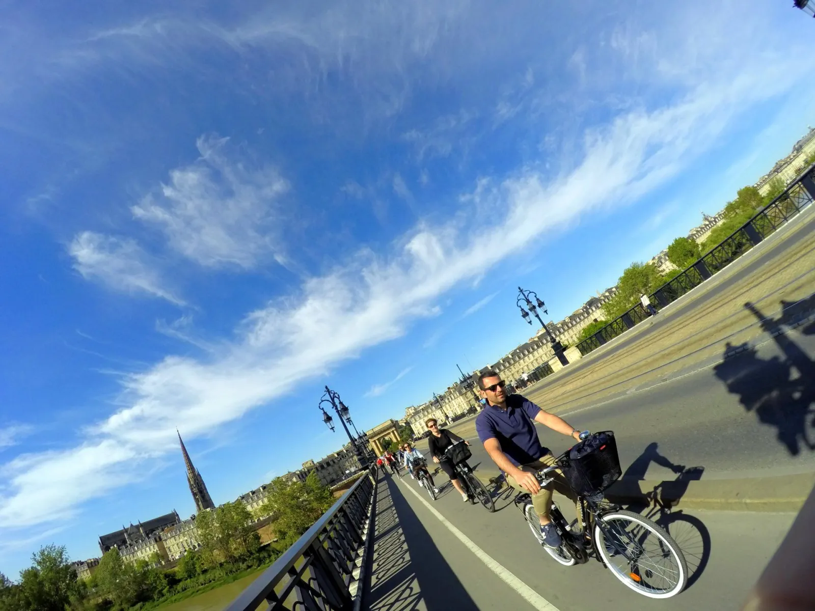 BORDEAUX BIKE EXPERIENCE - BALADES À VÉLO,Bordeaux,33000,Nouvelle-Aquitaine,France