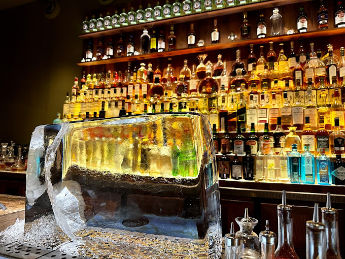 POINT ROUGE,Bordeaux,33800,Nouvelle-Aquitaine,France