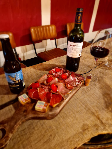 À bouchons tirés,Sauveterre-de-Guyenne,33540,Nouvelle-Aquitaine,France