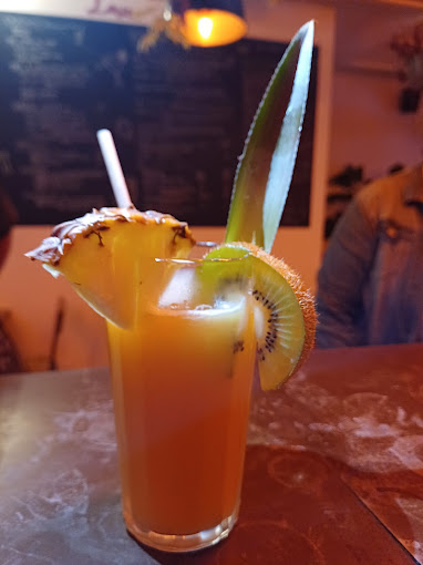 LOVE,Andernos-les-Bains,33510,Nouvelle-Aquitaine,France