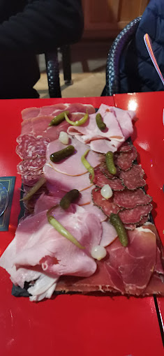 Monsieur Rouge,Andernos-les-Bains,33510,Nouvelle-Aquitaine,France