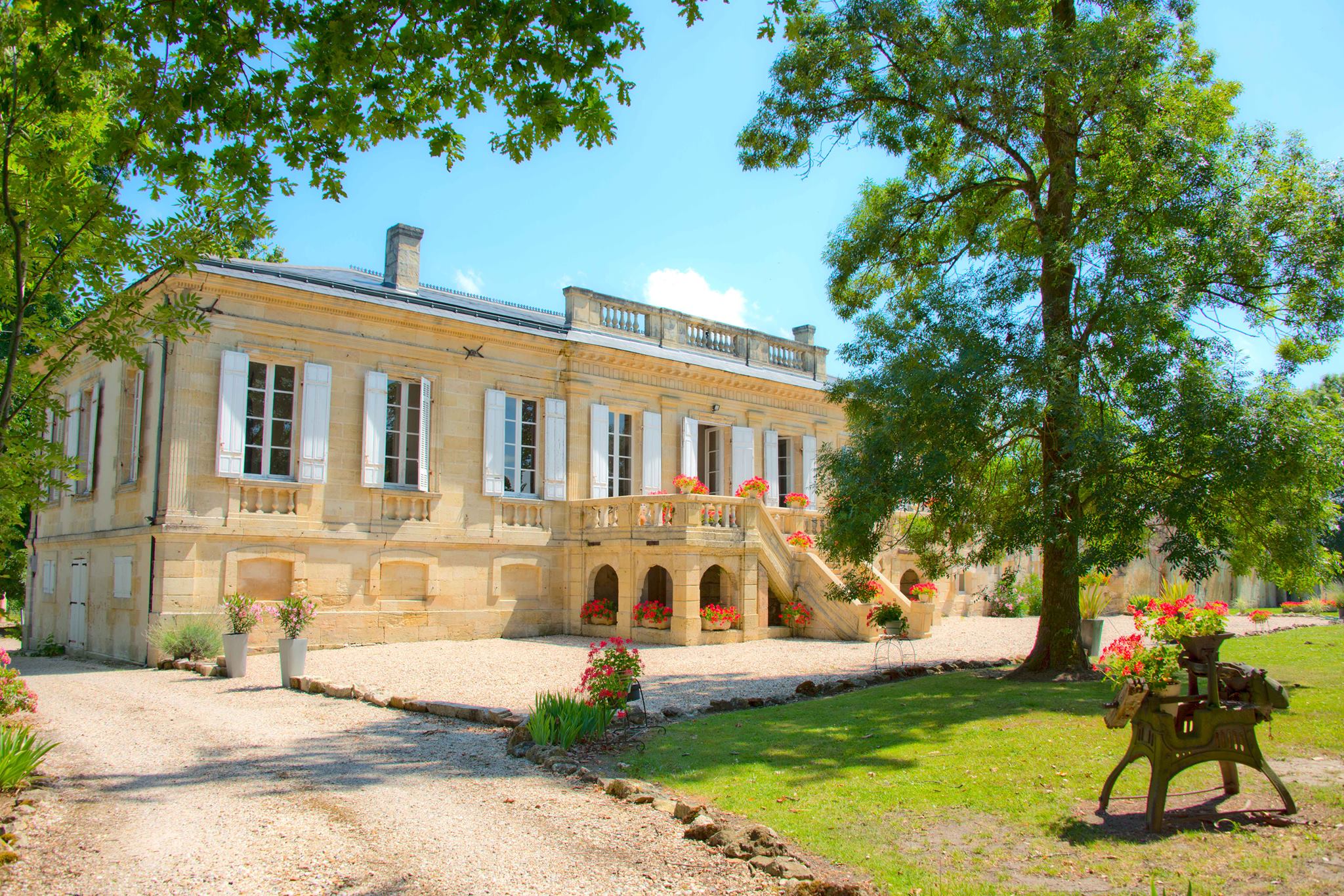 Une véritable location de prestige et de charme,Saint-Christoly-de-Blaye,33920,Nouvelle-Aquitaine,France
