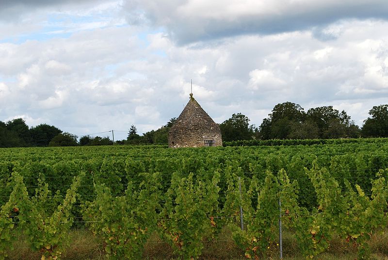 Le monument imite le château pontifical de Villandraut par son plan,Budos,33720,Nouvelle-Aquitaine,France