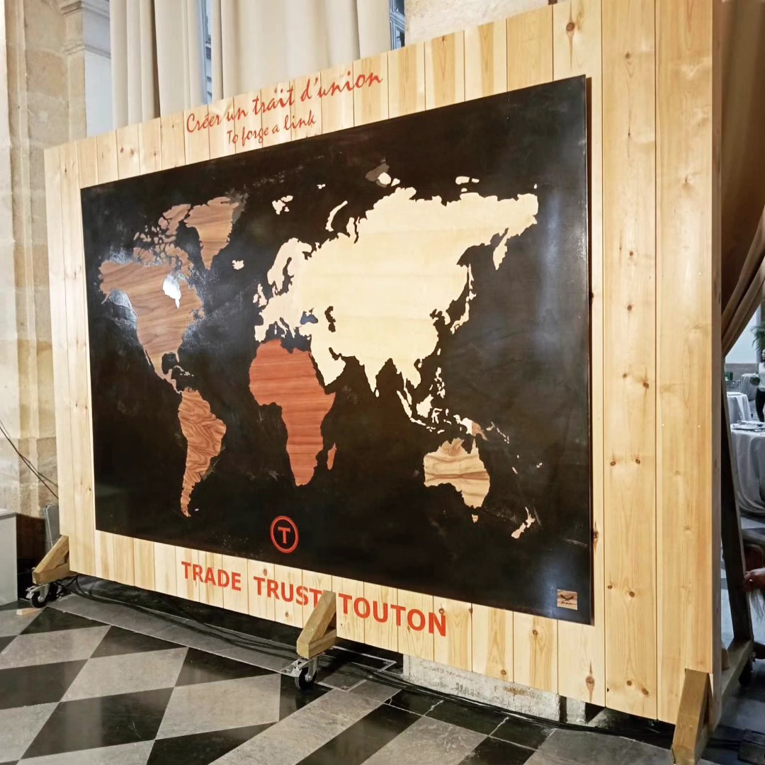 Une Ébénisterie d'art connue pour la restauration de meubles,La Teste-de-Buch,33260,Nouvelle-Aquitaine,France