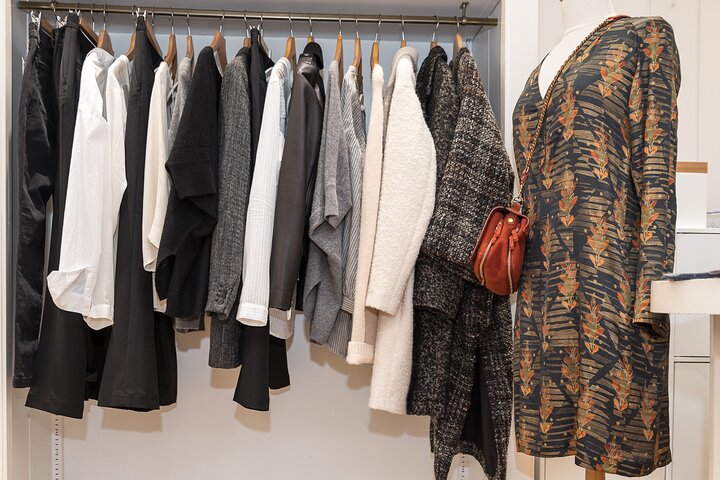 Agence de Shopping Alicia Keane,Bordeaux,33370,Nouvelle-Aquitaine,France