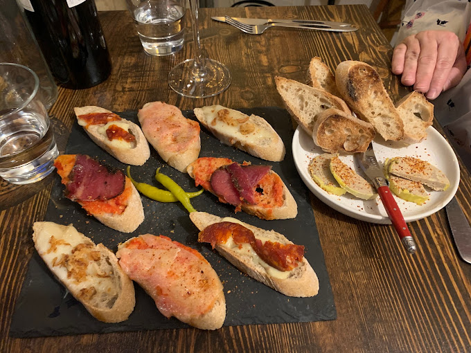 Ô p'tit Bahut,Bordeaux,33000,Nouvelle-Aquitaine,France