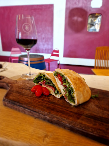 À bouchons tirés,Sauveterre-de-Guyenne,33540,Nouvelle-Aquitaine,France