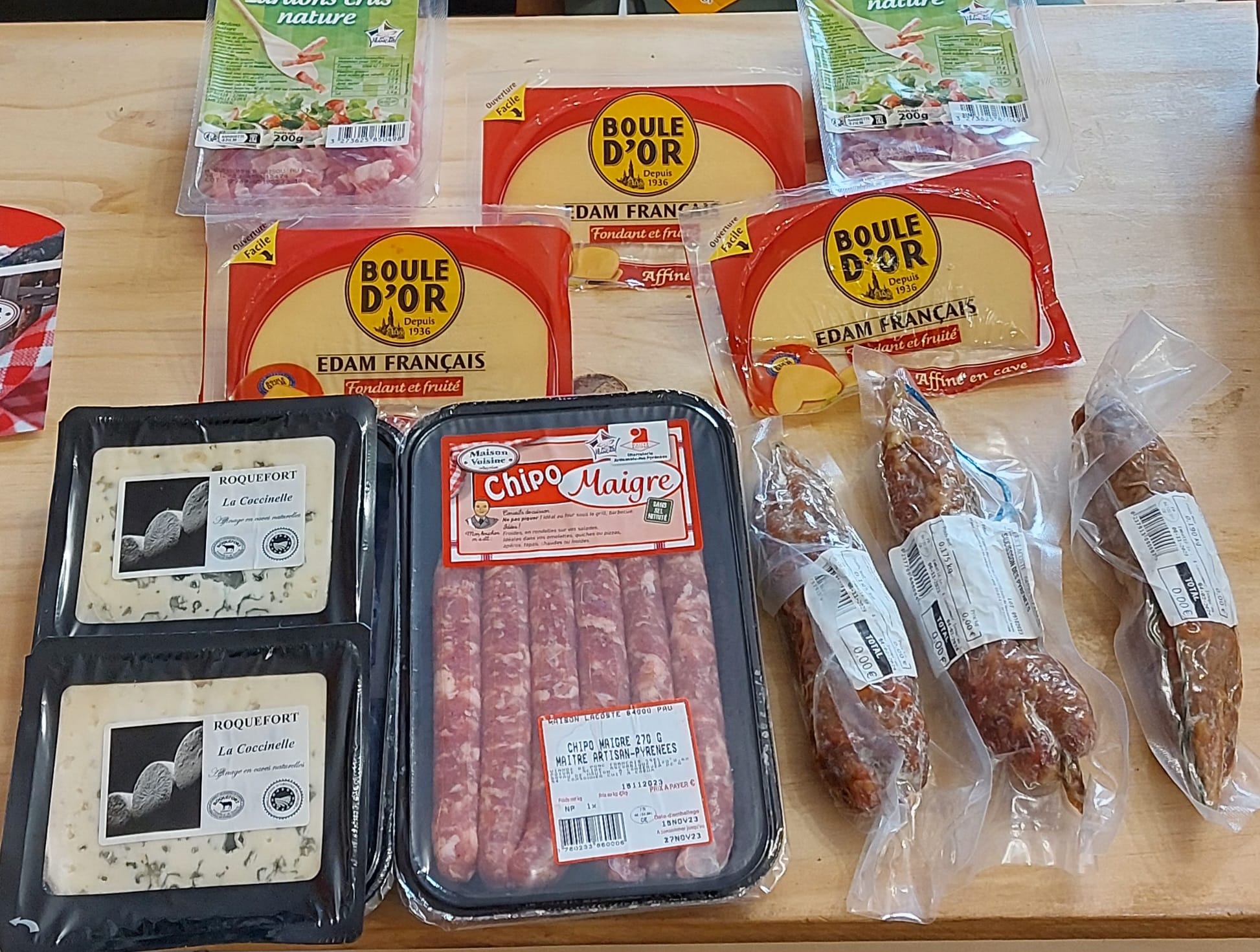 Nos étagères restent garnies jusqu'à ce que la lune dise bonne nuit!,Eysines,33320,Nouvelle-Aquitaine,France