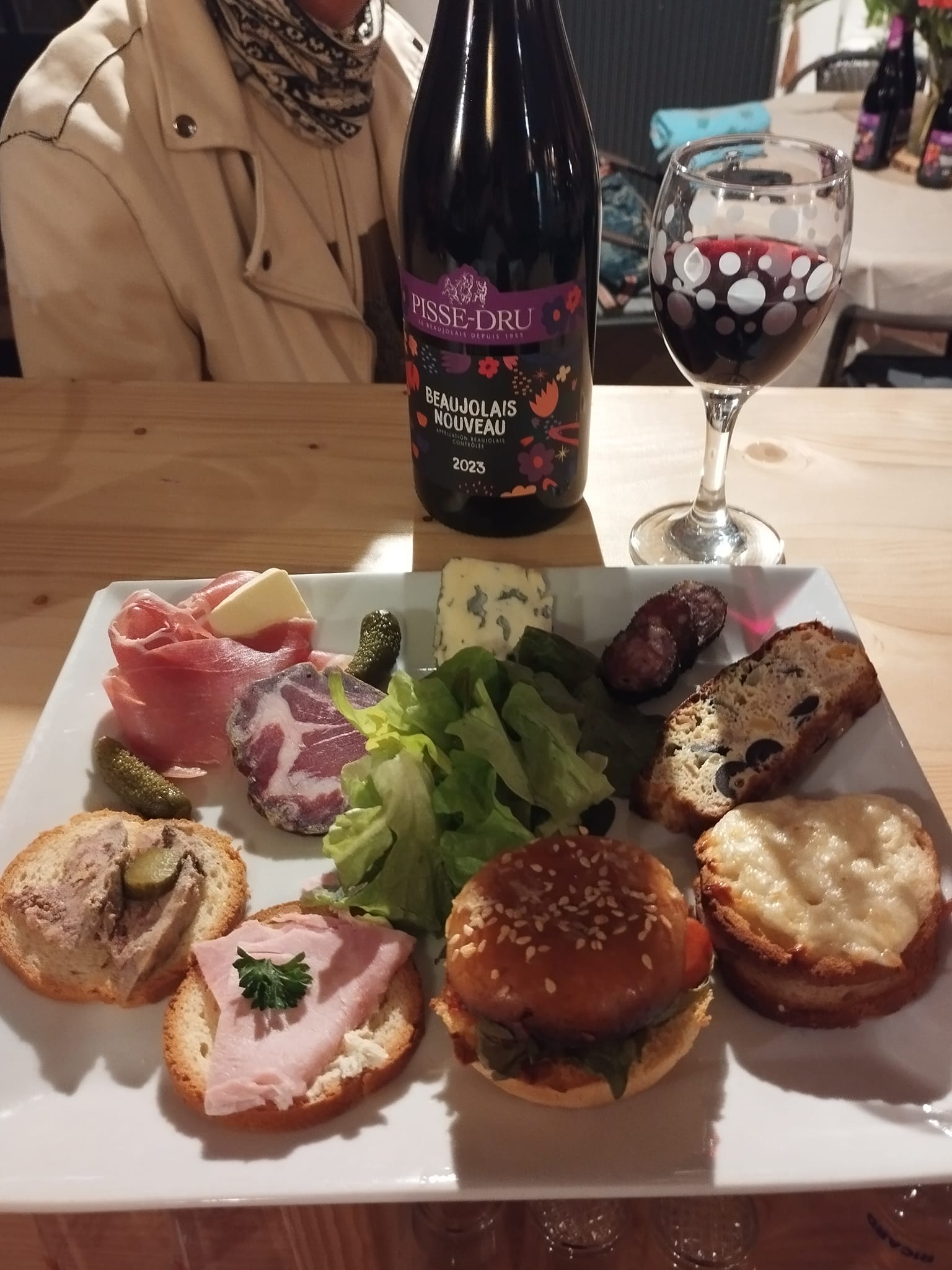 La Cuillère à Pot de Chez Billïou est un établissement familial.,Origne,33113,Nouvelle-Aquitaine,France