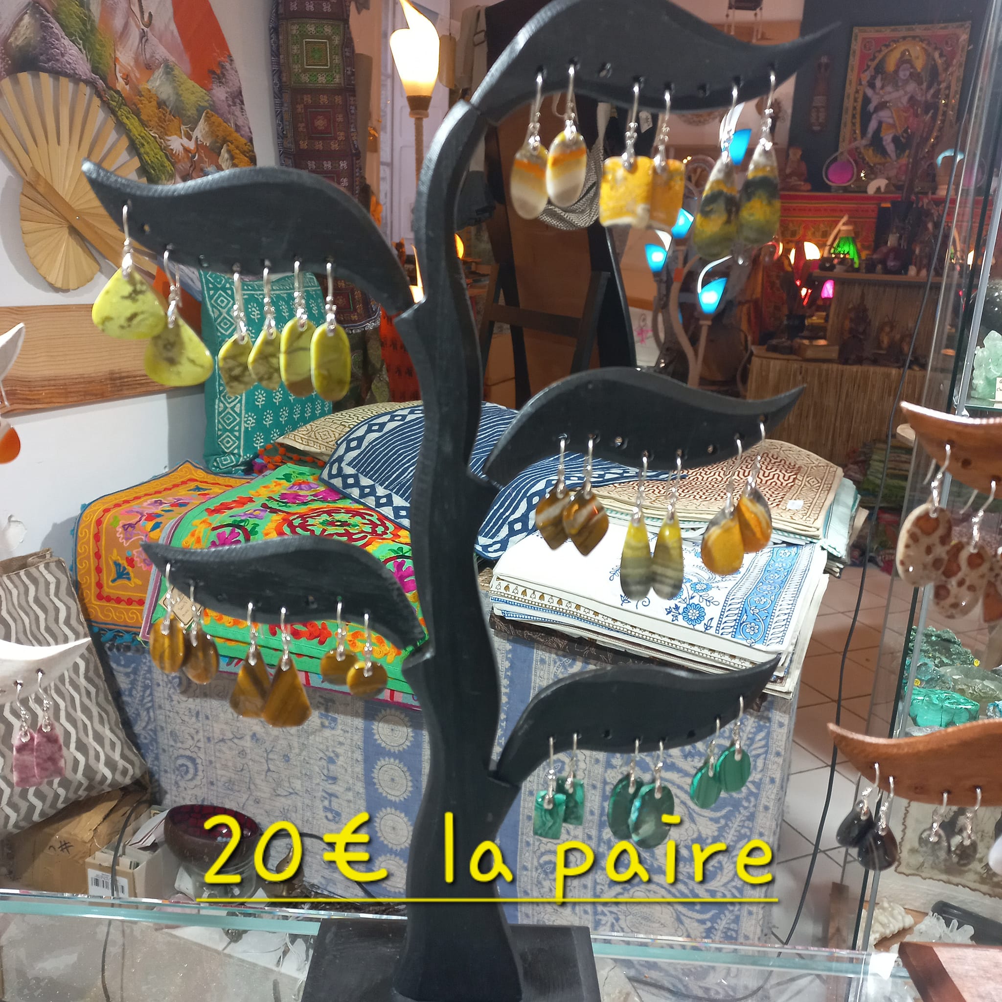 Cocomango vous propose une large collection de vêtements colorés et confortables,Bazas,33430,Nouvelle-Aquitaine,France