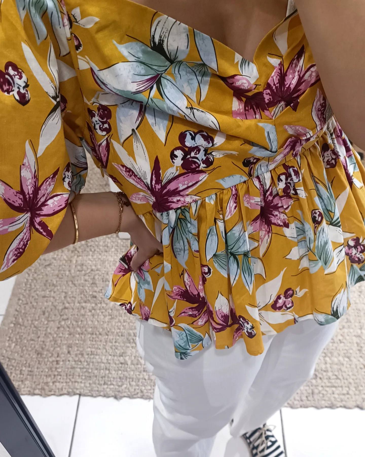 Une boutique tendance, moderne et originale alliant seconde-main et upcycling !,Bordeaux,33000,Nouvelle-Aquitaine,France