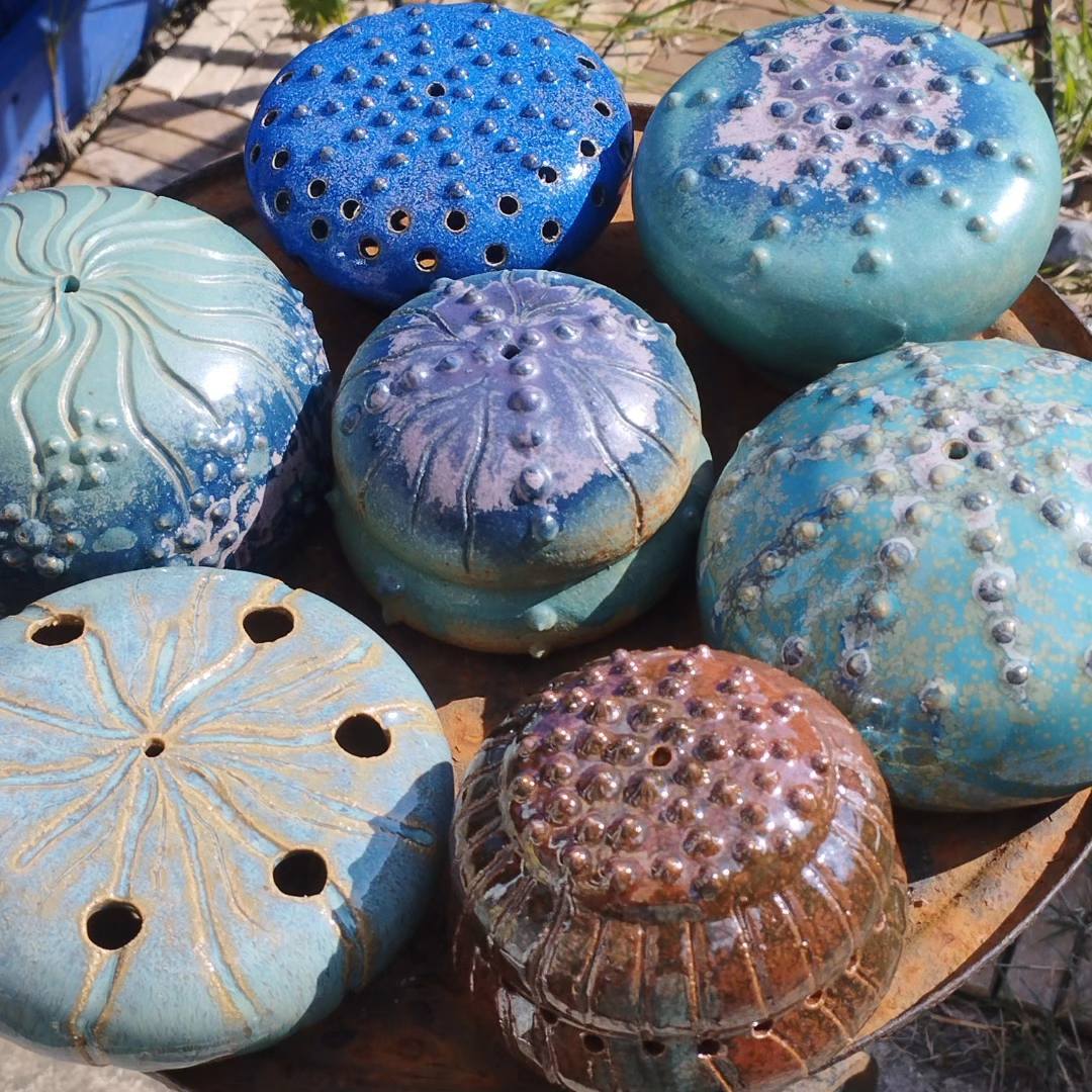 Une artisane céramiste de renom proche de Bordeaux,Cartelègue,33390,Nouvelle-Aquitaine,France