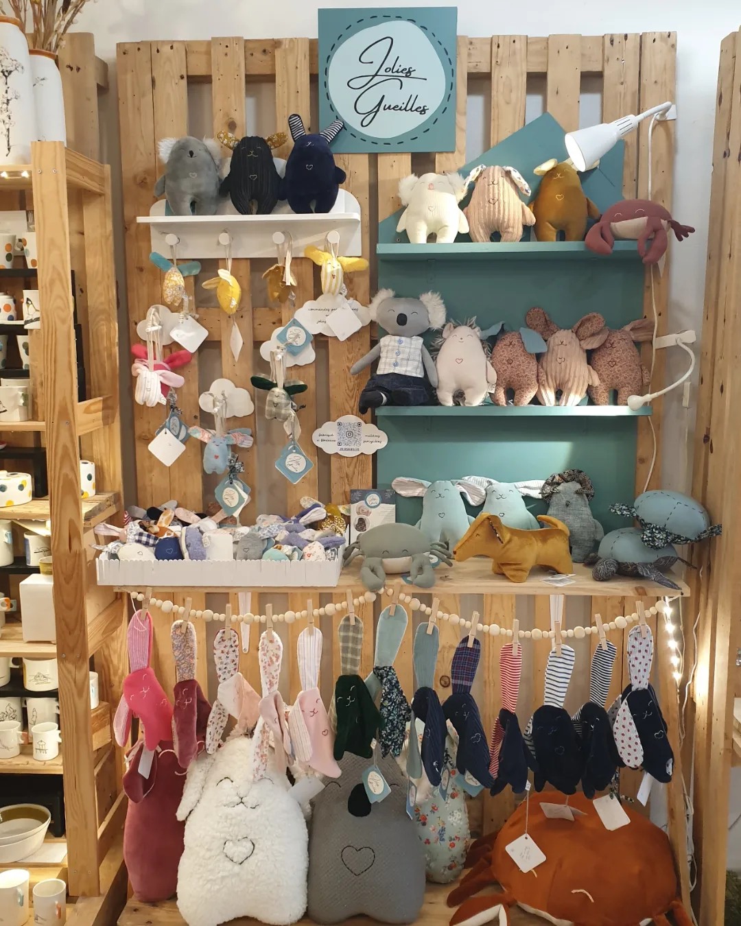 Création de jouets artisanaux en tissus surcyclés,Talence,33400,Nouvelle-Aquitaine,France