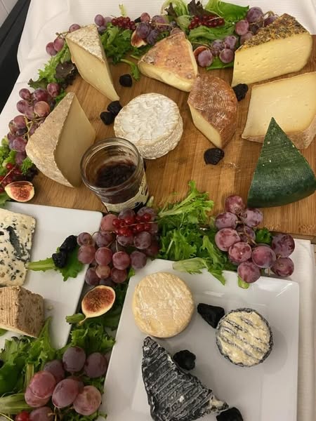 Découvrez nos fromages fermiers issus de petites productions !,Arsac,33460,Nouvelle-Aquitaine,France