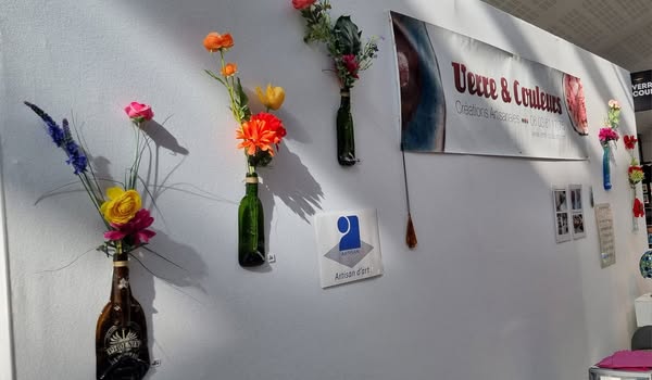 Création d'objets de décoration en verre, d'accessoires de mode.,Cenon,33150,Nouvelle-Aquitaine,France