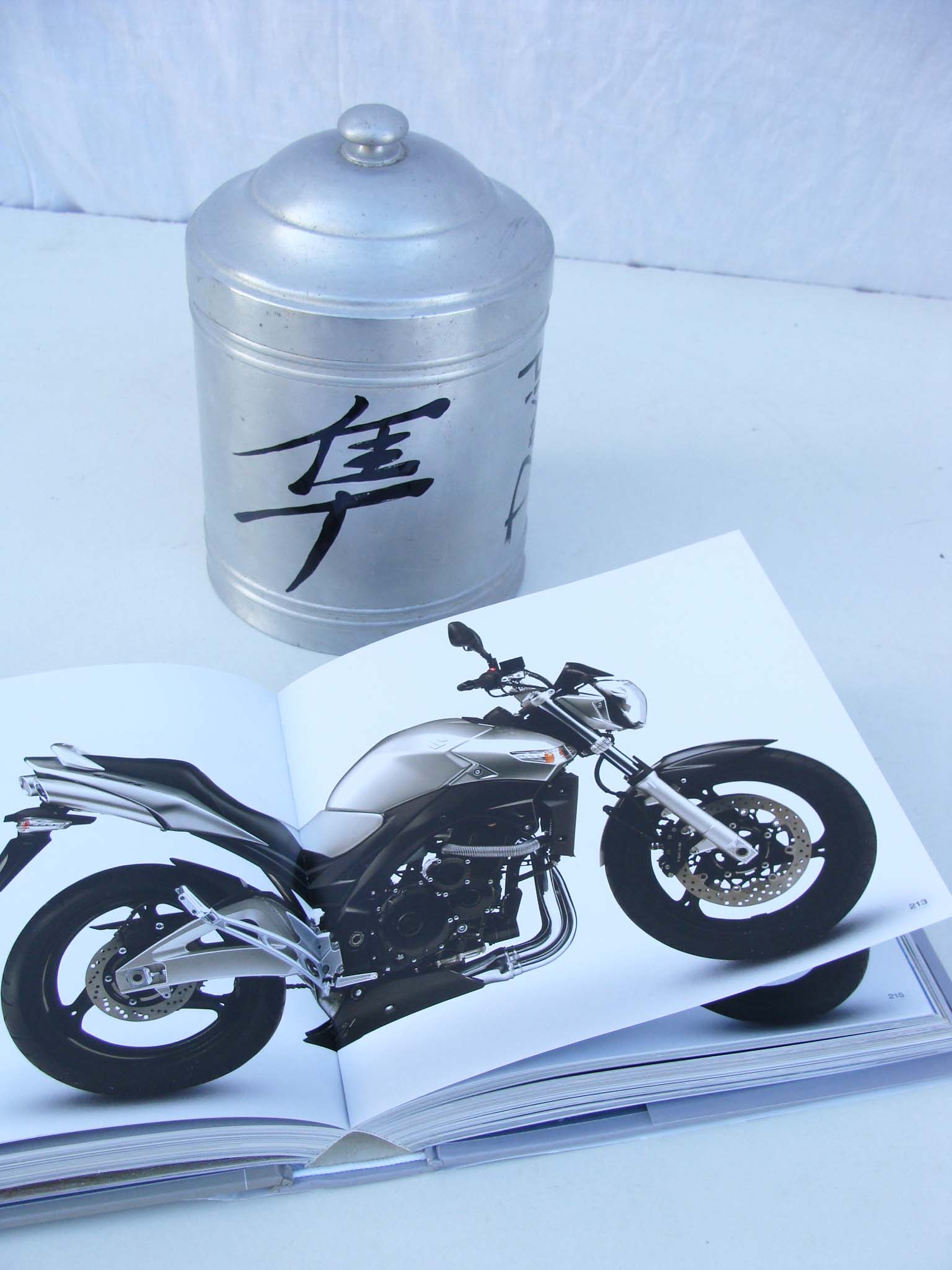 Un endroit débordant d'idées et de couleurs  pour votre décoration!,Saint-Sulpice-de-Pommiers,33540,Nouvelle-Aquitaine,France