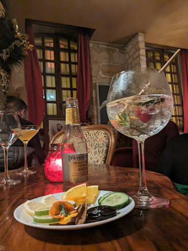 La Comtesse,Bordeaux,33000,Nouvelle-Aquitaine,France