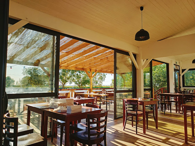 La Guinguette du port des Callonges,Saint-Ciers-sur-Gironde,33820,Nouvelle-Aquitaine,France