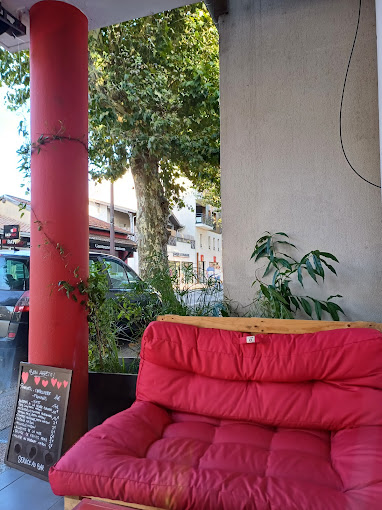 LOVE,Andernos-les-Bains,33510,Nouvelle-Aquitaine,France