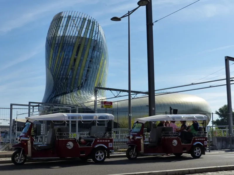 TUK CITY TOUR BORDEAUX,Bordeaux,33000,Nouvelle-Aquitaine,France
