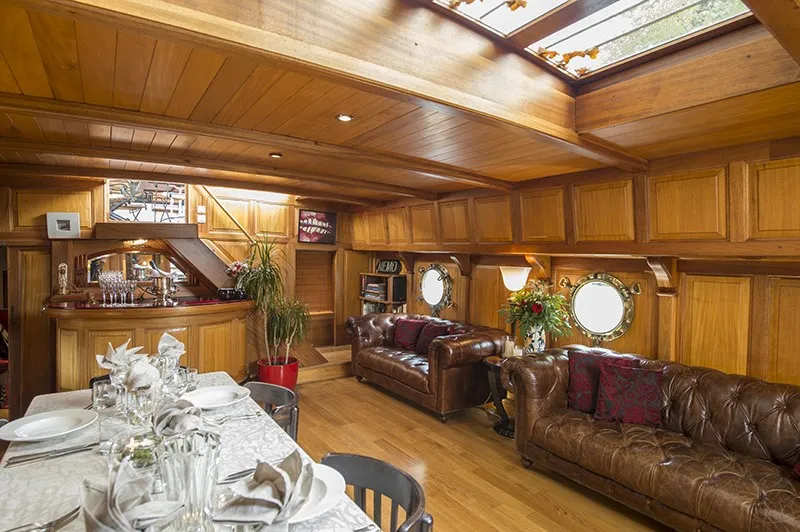 TANGO,Bordeaux,33100,Nouvelle-Aquitaine,France