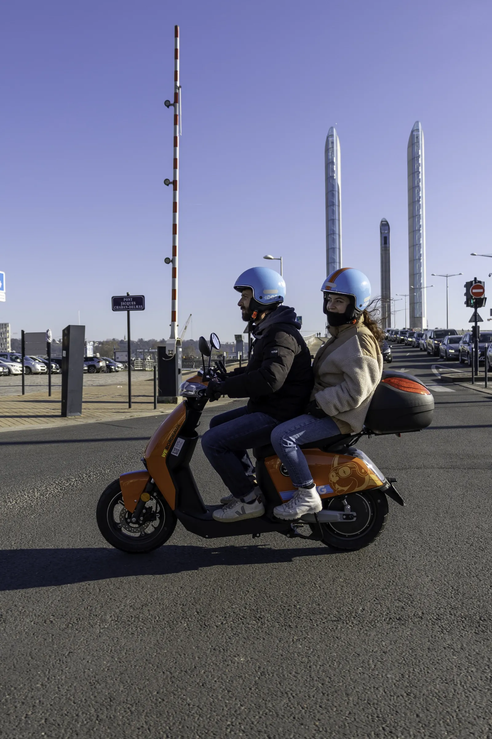 EDOG - LOCATION DE SCOOTERS EN LIBRE SERVICE,Bordeaux,33000,Nouvelle-Aquitaine,France