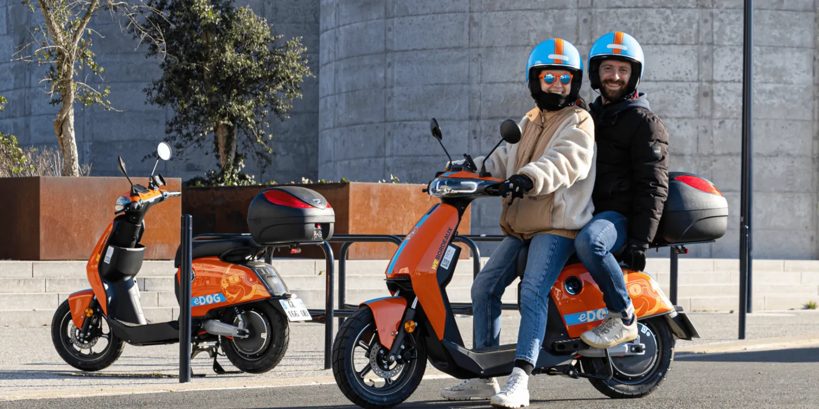 EDOG - LOCATION DE SCOOTERS EN LIBRE SERVICE,Bordeaux,33000,Nouvelle-Aquitaine,France