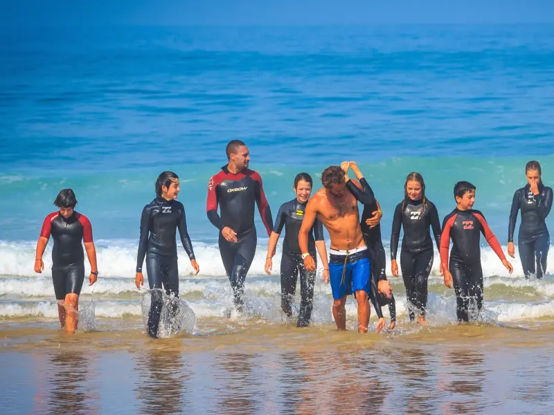 Cours de surf avec un moniteur diplômé,Lacanau,33680,Nouvelle-Aquitaine,France