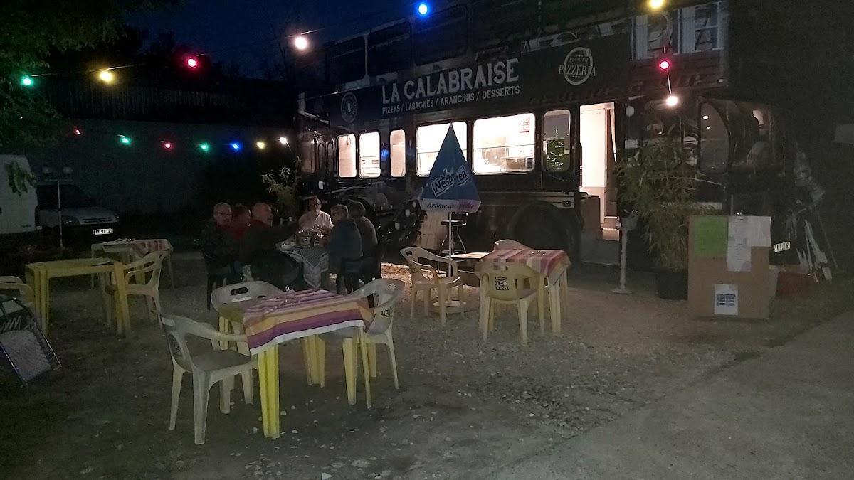 Bus pizzas traiteur,Saint-Léger-de-Balson,33113,Nouvelle-Aquitaine,France