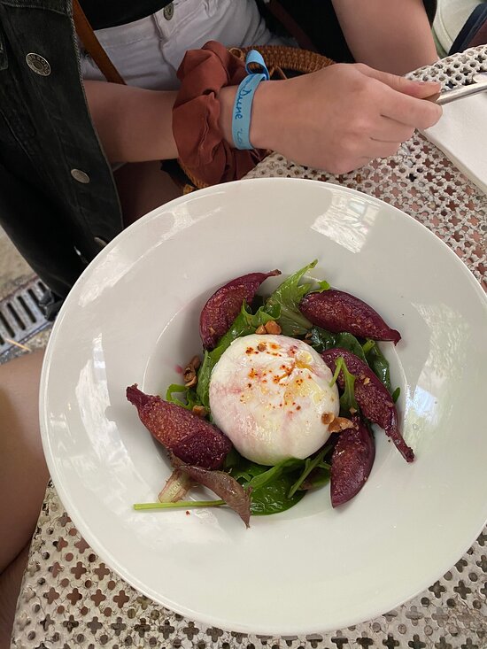 Frida,Bordeaux,33000,Nouvelle-Aquitaine,France