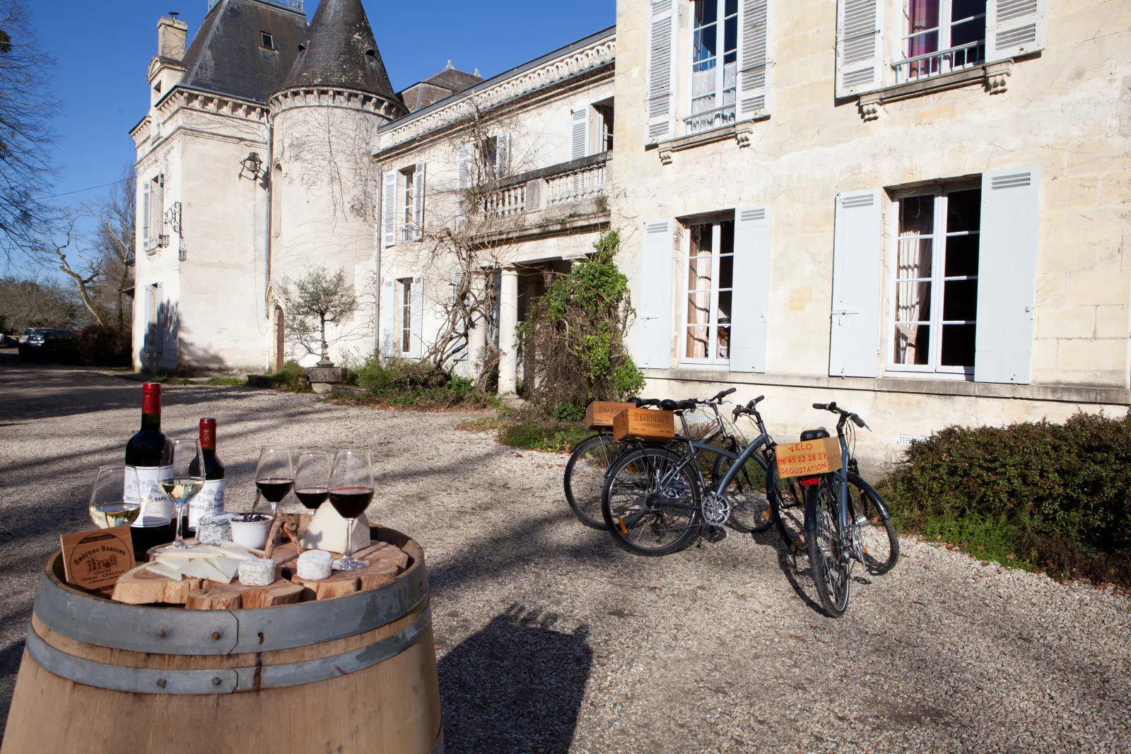 LES ATELIERS AU CHÂTEAU,Cadaujac,33140,Nouvelle-Aquitaine,France