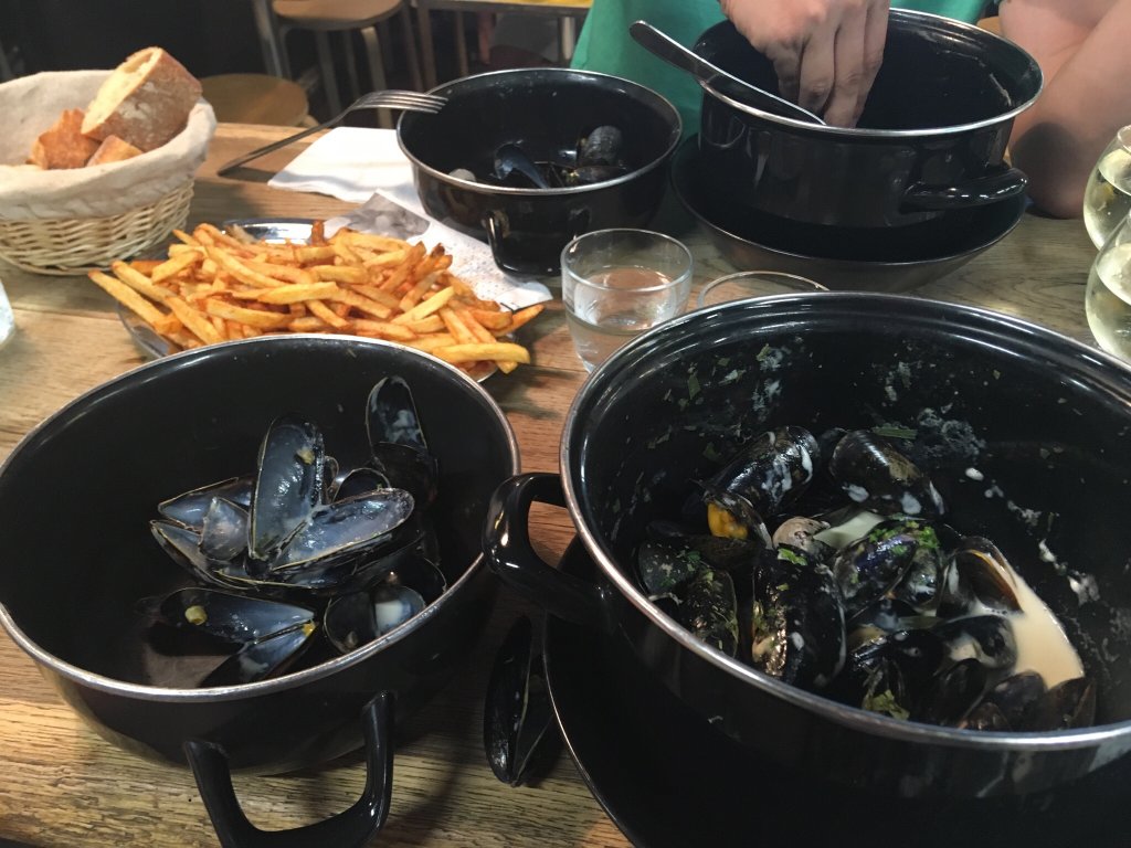 Bistro Poulette,Bordeaux,33800,Nouvelle-Aquitaine,France