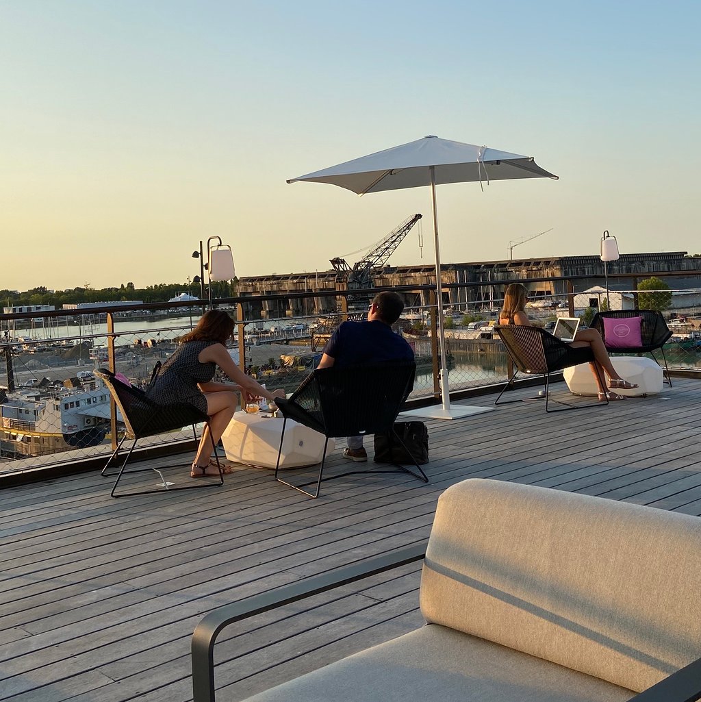 Bar Wallace,Bordeaux,33300,Nouvelle-Aquitaine,France