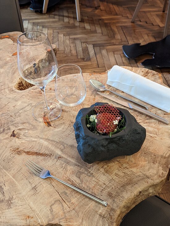 Son' Restaurant,Bordeaux,33000,Nouvelle-Aquitaine,France