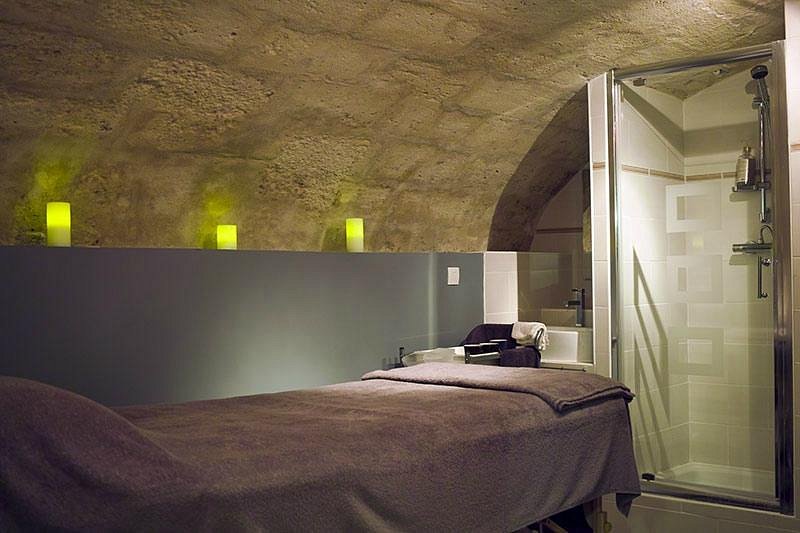 Institut de beauté de la Mer Morte,Bordeaux,33000,Nouvelle-Aquitaine,France