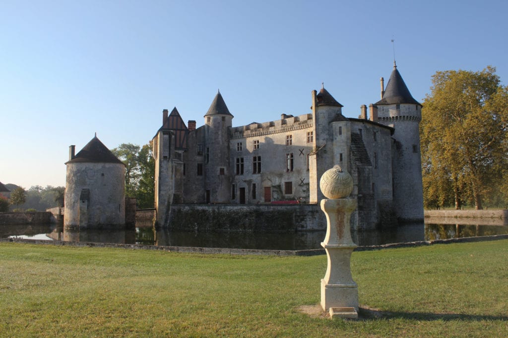 Le château de La Brède, demeure de l'écrivain et philosophe Montesquieu,La Brède,33650,Nouvelle-Aquitaine,France