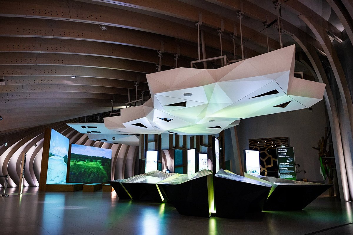 La Cité du Vin,Bordeaux,33300,Nouvelle-Aquitaine,France