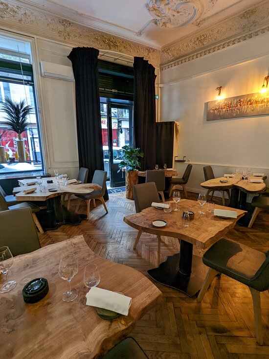 Son' Restaurant,Bordeaux,33000,Nouvelle-Aquitaine,France