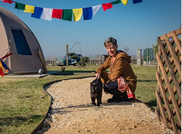 Se détendre, se reconnecter à soi, sous les toiles de Bagherra,Saint-Girons-d'Aiguevives,33920,Nouvelle-Aquitaine,France