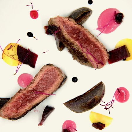 SonRestaurant,Bordeaux,33000,Nouvelle-Aquitaine,France