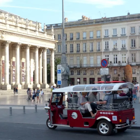 TUK CITY TOUR BORDEAUX,Bordeaux,33000,Nouvelle-Aquitaine,France